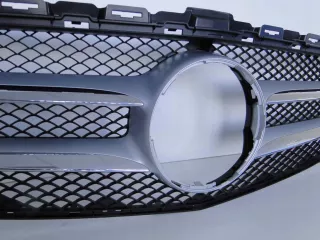 A2058880160 Решетка радиатора Mercedes C W205 Арт AL12644234500, вид 4