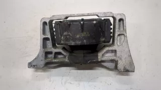 8M516F012SB Подушка двигателя Volvo C30 Арт 9304438