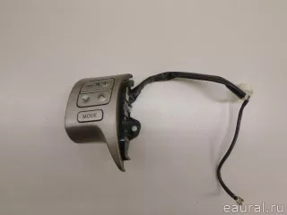 8424702010 Toyota Кнопка многофункциональная Toyota Auris 2 Арт E84787807, вид 1