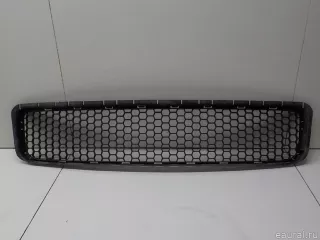 7L6853678E9B9 VAG Решетка в бампер центральная Volkswagen Touareg 1 Арт E84792424, вид 1