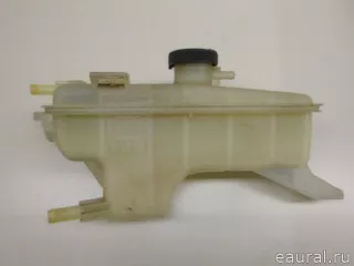 1647028111 Toyota Расширительный бачок Lexus NX Арт E84796589