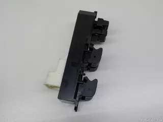 8482012530 Toyota Блок управления стеклоподъемниками Toyota Auris 2 Арт E84797324, вид 7
