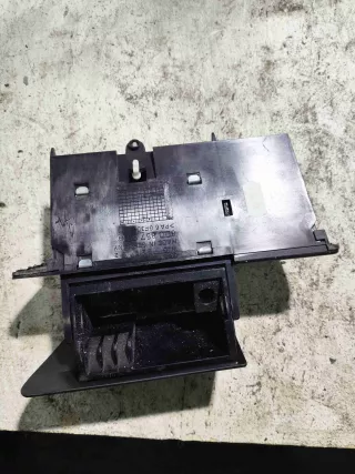 8D0857951B Пепельница   Audi A4 B5 Арт A4B58761, вид 1