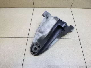 1818057 Ford Кронштейн двигателя левый Ford Transit 4 Арт E100139291, вид 3