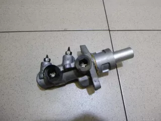 6R2611019B VAG Цилиндр тормозной главный Skoda Rapid Арт E100150436, вид 1