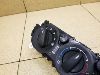 1896669 Ford Блок управления отопителем Ford Focus 3 restailing Арт E100277149, вид 3