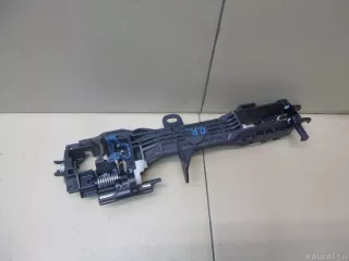 5716A662 Mitsubishi Кронштейн ручки Mitsubishi Eclipse Cross Арт E100335456, вид 2