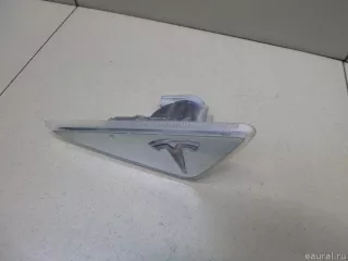 600769900C Tesla Повторитель на крыло правый Tesla model S Арт E100358858, вид 1