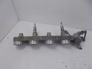 0261500023,,0261540012 Топливная рампа  Alfa Romeo 159 Арт AL15452255317, вид 1
