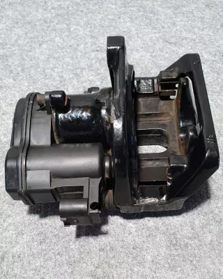 TRW9404B Суппорт тормозной задний правый BMW 6 F06/F12/F13 Арт AL15478802897, вид 4
