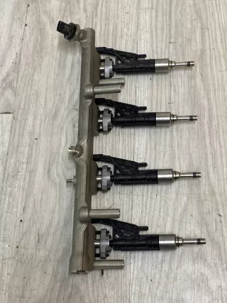 8694198,0261500541 Топливная рампа  BMW 5 G30/G31 Арт AL15499555667, вид 2