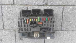 9656086080 Короб предохранителей Peugeot 407 Арт AL15532131471, вид 1