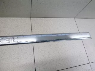 55079307AE Chrysler Молдинг передней левой двери Jeep Cherokee KL Арт E100408473, вид 3
