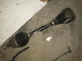 1.6,TDI,6R0407761A Полуось передняя левая (приводной вал, шрус) Skoda Rapid Арт AL12873788455, вид 1
