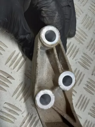 545275919,55566438 Кронштейн двигателя Opel Mokka 1 Арт AL12874258511, вид 5
