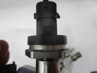 0261500103,,0261500155 Форсунка Volvo V70 3 Арт AL15363445151_3, вид 4
