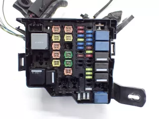 EV1T-14K012-GHE,EV1T-14K012 Короб предохранителей Ford B-Max Арт AL15369986595, вид 4