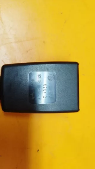 1K8857755D  Замок ремня безопасности Volkswagen Passat B7 Арт 01015743, вид 2