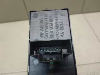 5E0959857 VAG Блок управления стеклоподъемниками Skoda Octavia A8 Арт E100492779, вид 3