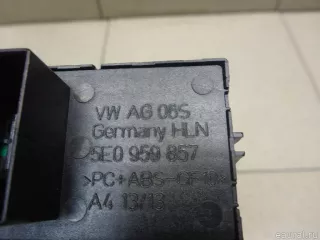 5E0959857 VAG Блок управления стеклоподъемниками Skoda Octavia A8 Арт E100492779, вид 4