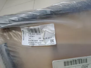 5E0823723A Уплотнитель капота Skoda Octavia A7 Арт Z343512, вид 4