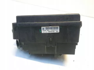 95263744 Короб предохранителей Opel Mokka 1 Арт AL13156072167, вид 2