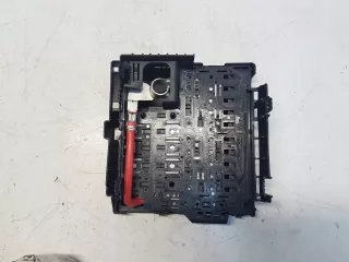 K8D2-14N073-AB Короб предохранителей Land Rover Evoque 2 Арт AL13168718622, вид 2