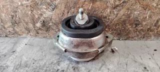 6758428 Подушка крепления двигателя BMW X5 E53 Арт 00109690