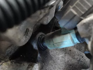  форсунка топливная Mitsubishi Carisma Арт 22027301/7, вид 1