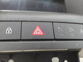  кнопка аварийной остановки Opel Astra J Арт 24009963/2
