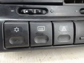  кнопка обогрева зеркал Citroen Xantia Арт 22007358/4, вид 1