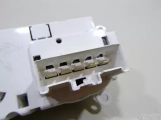 1896669 Ford Блок управления отопителем Ford Focus 3 restailing Арт E48370723, вид 3