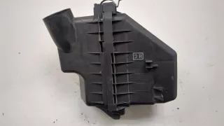 1001408270 Корпус воздушного фильтра Toyota Rav 4 3 Арт 9437597