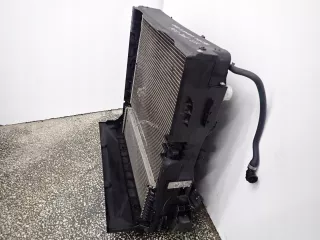 763446703,560571,10 Кассета радиаторов BMW X5 F15 Арт AL13327805804_2, вид 3