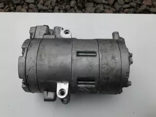 9496111 Компрессор кондиционера BMW 5 G30/G31 Арт AL13350011109_3, вид 4