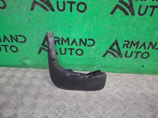 7881300Q0B, 788139019R, 8 брызговик Nissan Terrano 3 Арт ARM355552