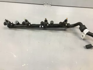 06K133681C Топливная рампа  Volkswagen Golf 7 Арт AL13396187875_10, вид 3