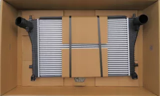 4DDD856235 Интеркулер Volkswagen T-Roc Арт AL13454925755