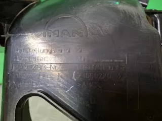 81617016352, 7 Кронштейн накладки торпедо MAN TGS Арт 354103RM, вид 14