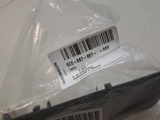 5C68676579B9 Заглушка обшивки крышки багажника левая Volkswagen Jetta 6 Арт ZAP344265, вид 2