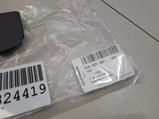 5C68676579B9 Заглушка обшивки крышки багажника левая Volkswagen Jetta 6 Арт ZAP344266, вид 5