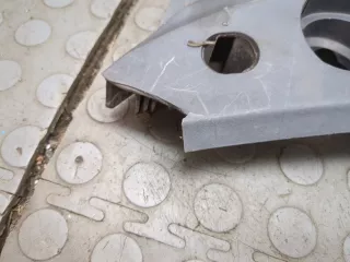 LC6250790 Решетка стеклоочистителя (Дождевик) Mazda MPV 2 Арт 20101565, вид 2