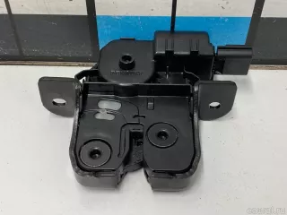 905039428R Renault Замок крышки багажника Renault Captur Арт E31641871, вид 1