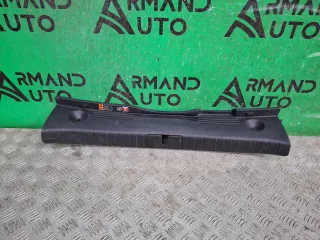 85770G9050NNB, 85770G9050, 4 Кожух замка багажника Genesis G70 Арт 357410RM, вид 1