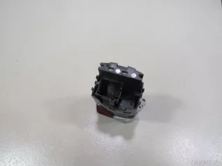 61316993047 BMW Кнопка аварийной сигнализации BMW X5 G05  Арт E81035222, вид 3