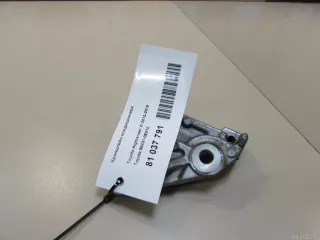 884310E010 Toyota Кронштейн компрессора кондиционера Lexus RX 4 Арт E81037791, вид 4