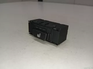 61319364671 BMW Кнопка обогрева сидений BMW 5 G30/G31 Арт E23619263, вид 2