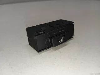 61319364671 BMW Кнопка обогрева сидений BMW 5 G30/G31 Арт E23619263, вид 3