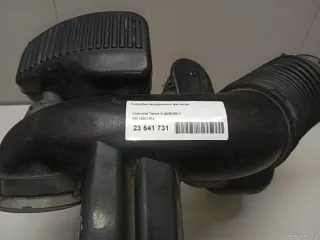 15901934 GM Патрубок воздушного фильтра Chevrolet Tahoe GMT900 Арт E23641731, вид 9