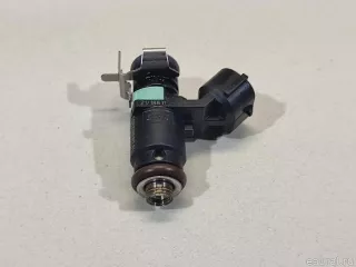 04E906031H VAG Распределитель впрыска (инжектор) Volkswagen Jetta 7 Арт E23651694, вид 1